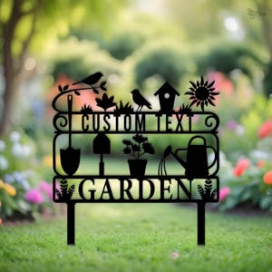 Custom Metal Garden Sign with Name, Garden Yard Stake, Outdoor Garden, Yard Sign with Garden Tool, Gift for Mom, Garden Sign, Tool Garden