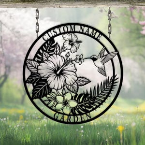 Hummingbird & Floral Metal Hanging Sign, Custom Name Garden Sign, Hummingbird Flower Sign, Garden Sign with Hummingbird, Mom Gift,Bird Lover