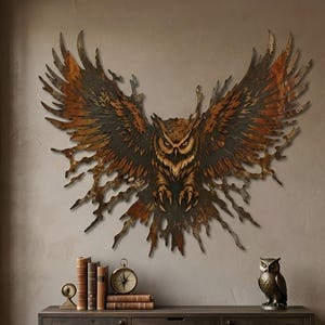 Decoración de pared de metal con forma de búho, gran búho volando, adorno de pared rústico inspirado en la naturaleza para sala de estar u oficina.
