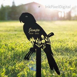 Personalized Parrot Memorial Stake, Parrot Name Sign, Sympathy Sign,Pet Grave Markers,Remembrance Stake,Parrot Garden Decor,Parrot Loss