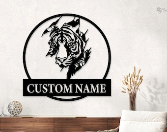 Arte de pared de metal con tigre personalizado. Letrero con nombre de tigre personalizado. Arte de tigre para decoración del hogar. Decoración de animales salvajes para habitación infantil. Regalo de cumpleaños. Letrero para la cueva del hombre.