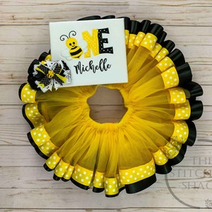 Bumble Bee First Birthday Outfit Girl, Bee Birthday Party, 1st Birthday Girl Outfit, Bee Birthday Shirt, Bee Embroidered Shirt and Tutu