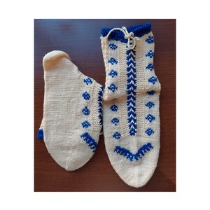 Calzini da casa color ecrù con lacci