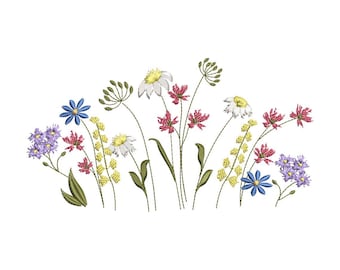 Pode incluir: Desenho bordado de um buquê de flores silvestres coloridas, incluindo flores azuis, rosas, brancas e amarelas com caules e folhas verdes.