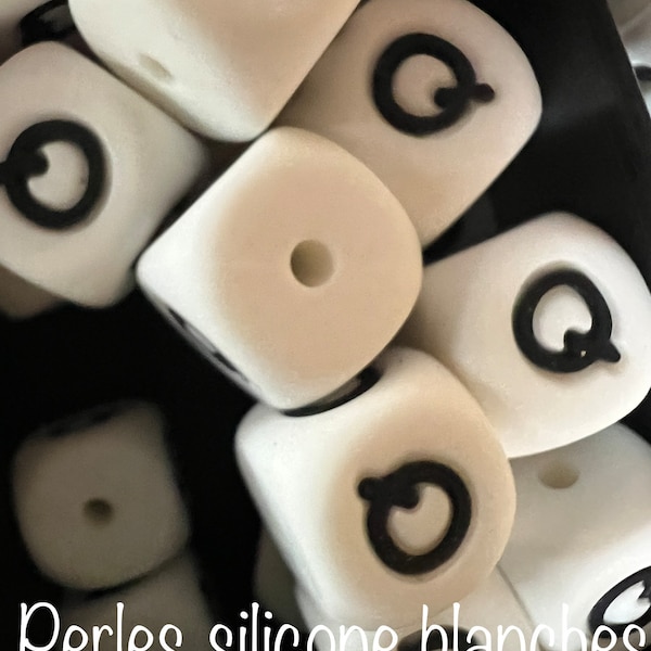 Perles lettres silicone blanches