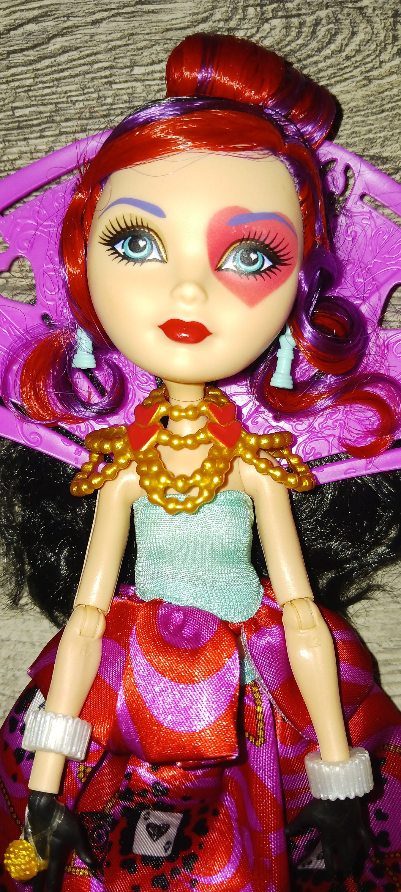 Linda Boneca Ever After High - Lizzie Hearts - R$ 249,99  Bonecas monster  high, Bonecas bonitas, Coisas de boneca