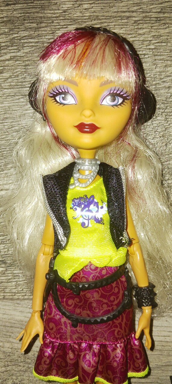 Ever After High Melody Piper Doll Etsy Canada