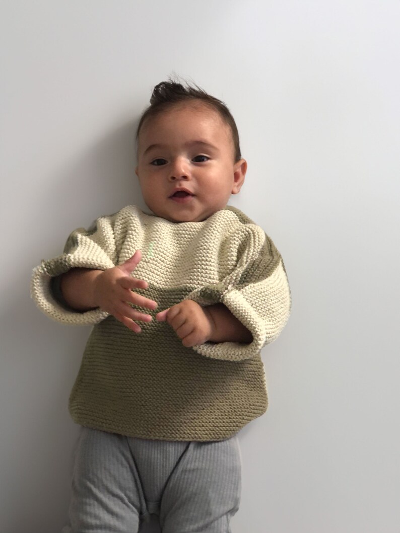 Hand Knit Sweater Organic Cotton New Born Baby Clothes Gift, Gender Neutral Baby Clothing Coming Home Outfit Eco Friendly image 2