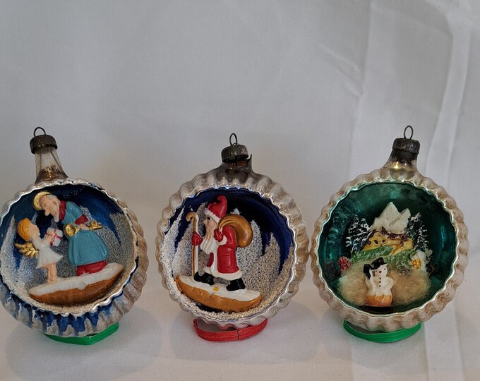 3 Vintage Christmas Diorama Ornaments Etsy