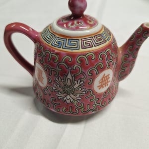 Miniature Tea Pot Made in China Famille Rose Mun Shou Jingdezhen