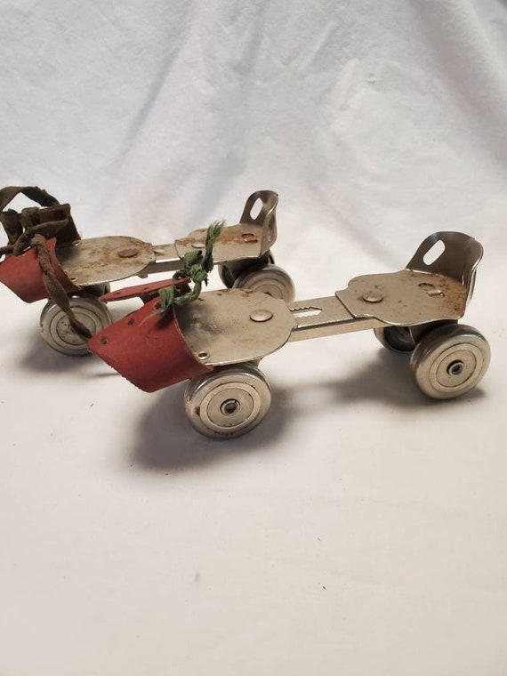 Kingston Buddy 650 Clamp on Adjustable Roller Skates 1950 Etsy