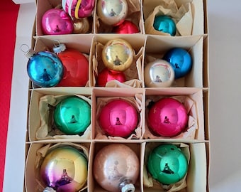 Vintage 18 Shiny Brite Christmas Ornaments in Fantasia Ornament Box