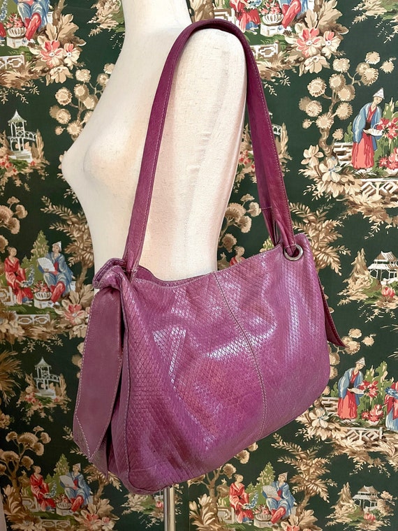 Y2K Vintage Purple Leather Shoulder Bag by Roberta
