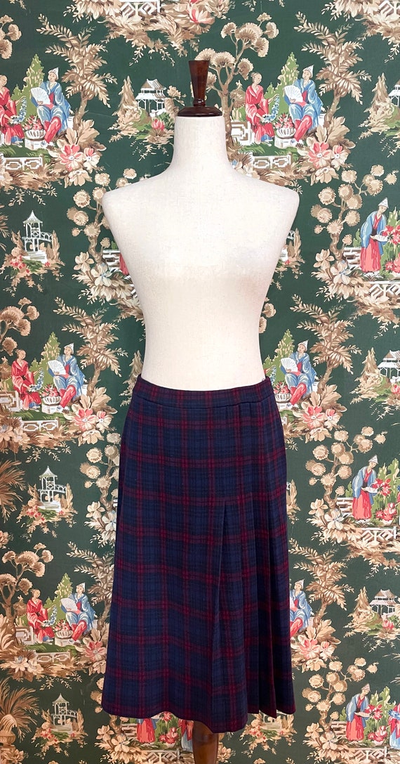 1970s Vintage Polyester Plaid Skirt Suit - image 3