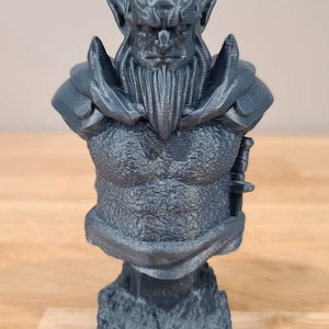 Gargoyles Hudson Bust Fan Interpretation