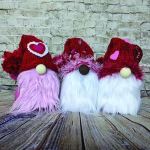 Sparkle Heart Gnomes | Red Heart Gnome | Gnome with Hearts | Gnome Mothers Day Gift | Springtime Gnome | Bachelorette Gnome Gift