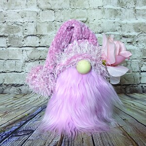 Fuzzy Brim Flower Gnome | Elegant Grunge Woodland Gnome