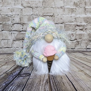 Summer Ice Cream Gnome