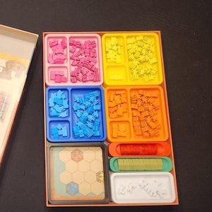 Cascadero Board Game Insert