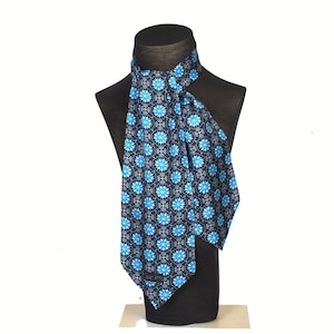 Lettoon, saf ipek Ascot fular