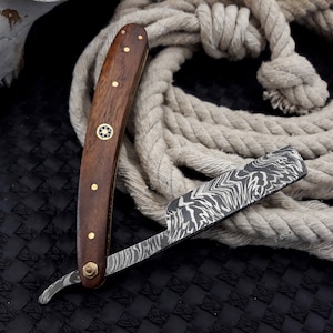 Handmade Damascus Straight Edge Razor Vintage Safety Razor Folding Pocket knife with Sheath and Koa Wood Handle Best Shaving Gift for Men