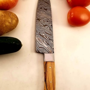 Handmade Damascus Chef Knife – Professional Kitchen Knife, Razor Sharp Cooking Knife with Wooden Handle