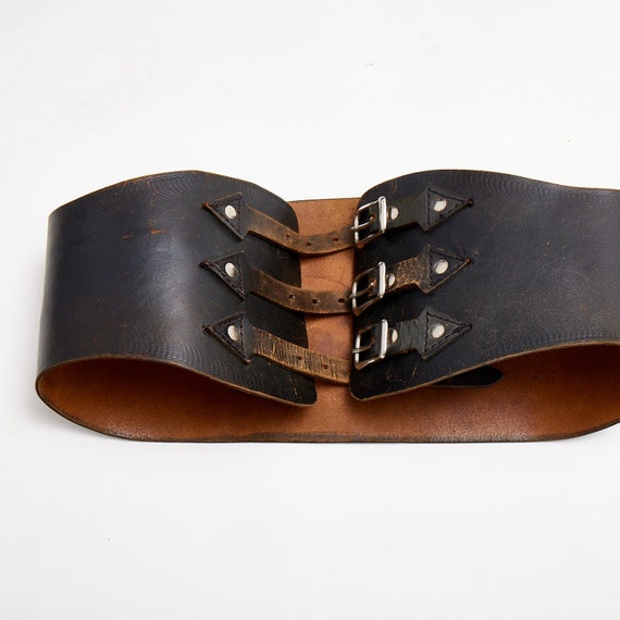 Vintage 1940s Leather Biker Kidney Belt - Gem