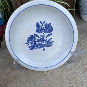 Pfaltzgraff Yorktowne - Salad Plate - Dessert Plate