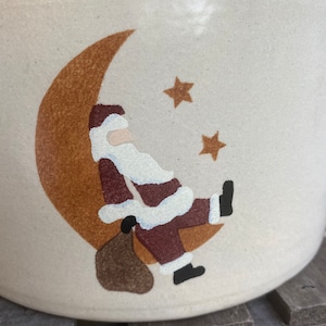 Vintage Robinson Ransbottom Crock - Santa on Moon - Low Jar 2 Qt - Roseville OH