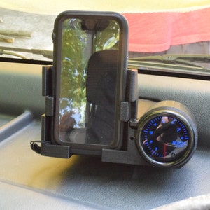 Honda Acty Tach and Cell Mount with Wireless Charging