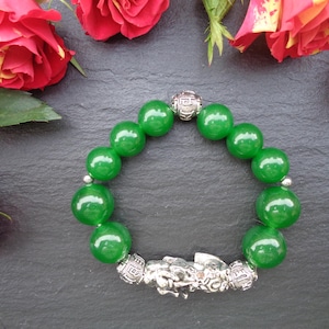 Green Jade Pixiu Bracelet | 8mm Vietnamese Gemstone Beads