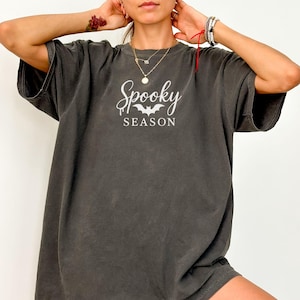 Cute Spooky Season Halloween Shirt, Comfort Colors Bat Shirt, Spooky Season Tee, Halloween Bat Shirt, Gift for Halloween, Bat Crewneck
