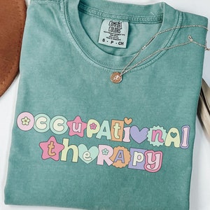 Comfort Colors Ergotherapie Shirt: OT Therapeut Geschenk