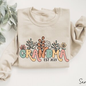 Personalized Grandma Flower Sweatshirt: New Grandmother Gift