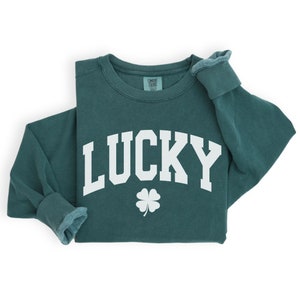 Lucky Sweatshirt, Lucky Shirt, Comfort Colors Four Leaf Clover Sweatshirt, St Patricks Day Sweatshirt, Saint Patricks Crewneck Lucky Sweater
