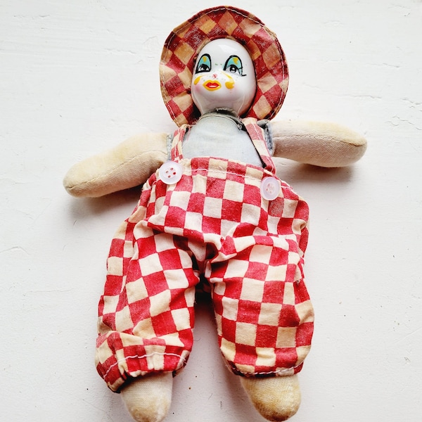 Vintage CLOWN in RED and white checkered outfit, with cute Ceramic Face, Jester, Carnival, Circus, (Pre-owned)