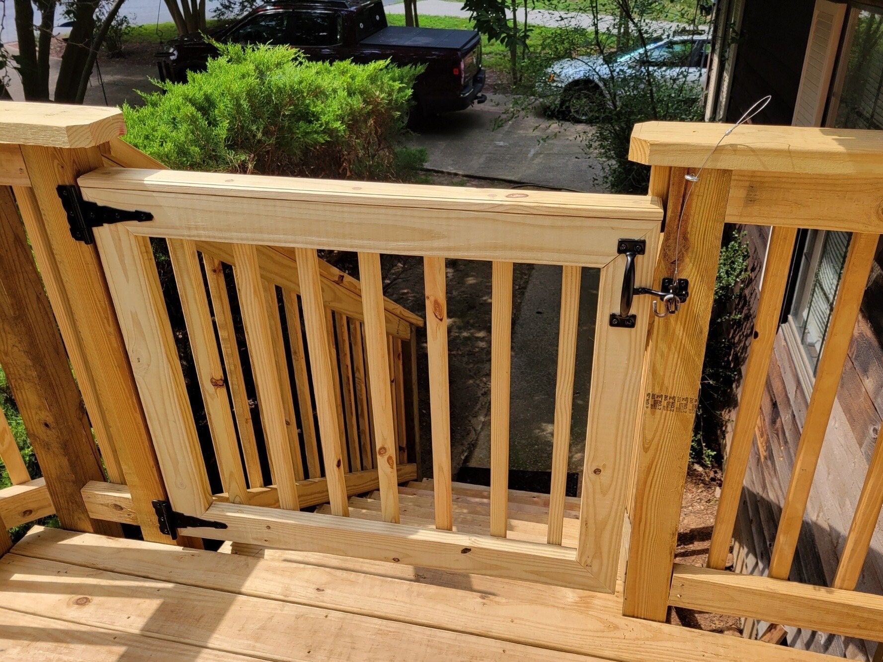 Diy porch gate for dogs 2025