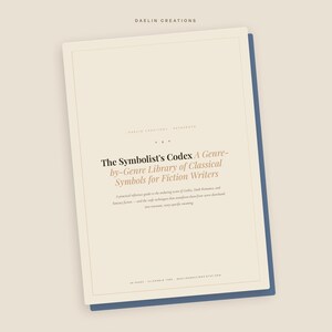 K&ouml;nnte beinhalten: Ein rechteckiger Referenzleitfaden mit dem Titel The Symbolist's Codex: A Genre-by-Genre Library of Classical Symbols for Fiction Writers. Der Einband ist cremefarben mit schwarzem und beigem Text, einem d&uuml;nnen Rand und einer dunkelblauen R&uuml;ckseite.