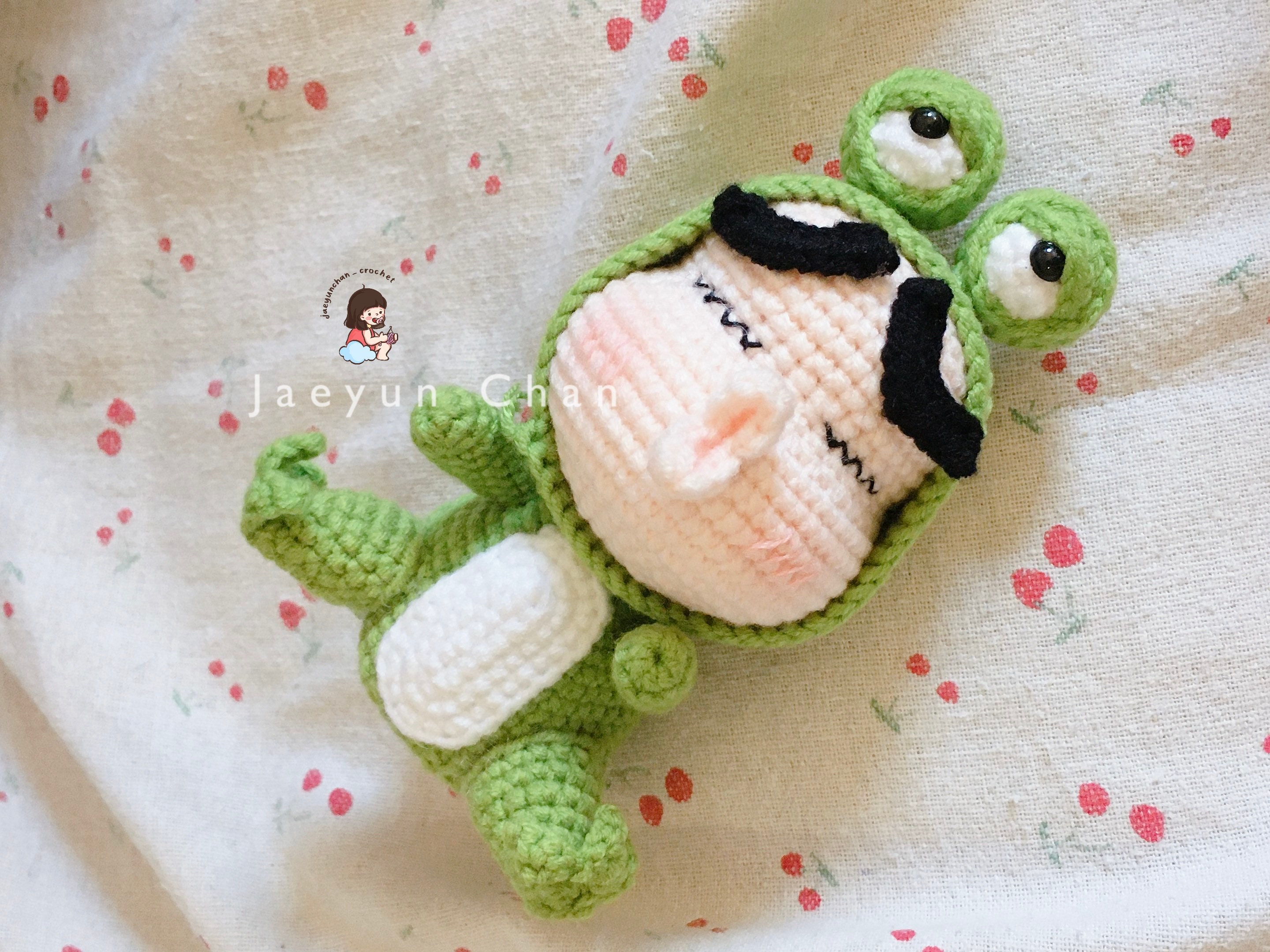 Shin Chan Pattern Frog Costume Shin-chan Amigurumi PDF Pattern by Jaeyunchan Handmade ...