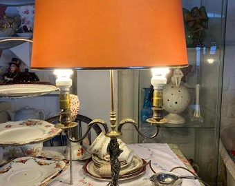 Lámpara de mesa Bouillotte francesa antigua Lámpara de escritorio antigua figura neoclásica