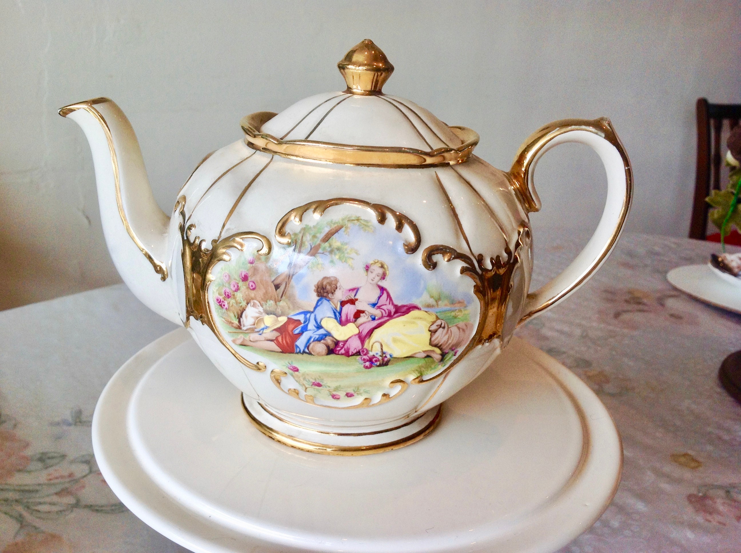 ディケンズのティーポット ディケンズのティーポット