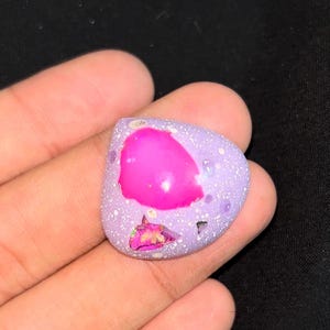 Cabochon lisse opale mystique de qualité supérieure en forme de coeur taille 25x26x10 MM 1 pièce cabochon de pierre précieuse
