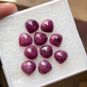 Saphir rose naturel de qualité supérieure sur un côté, taille cabochon en forme de coeur, taille 10 MM, 10 pièces de pierres précieuses