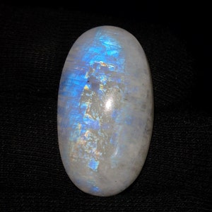Bella qualità arcobaleno pietra di luna cabochon dimensioni 34x19x7 MM 44.80 carati blu appariscente fuoco pietra di luna gemma facendo gioielli