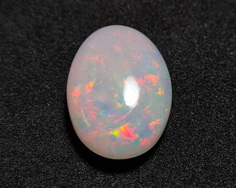 AAA+++ Top Grade Ethiopian Opal Cabochon 8.20 Carat Size 20x13x7 MM October Birthstone Big Opal Making Jewelry