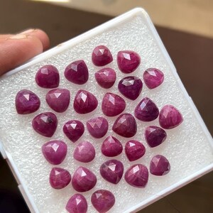 Saphir rose naturel de qualité supérieure sur un côté, taille cabochon en forme de coeur, taille 7-8 MM, 29 pièces de pierres précieuses