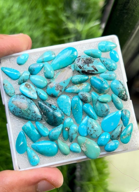 Top Quality Natural Arizona Turquoise Smooth Cabochon Mix Shape