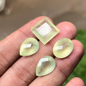 Bellissimo 100% naturale di qualità Prehnite sfaccettato taglio forma mista dimensioni 14-15 mm 4 pezzi pietra preziosa per realizzare gioielli pendenti
