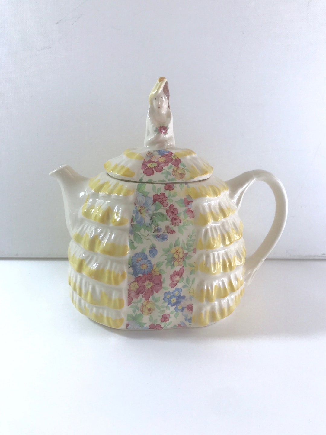 Vintage 1930s SADLER CRINOLINE LADY Teapot England Yellow Etsy