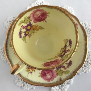 Vintage Foley Yellow with PINK CABBAGE ROSES Tea Cup & Saucer England Pretty
